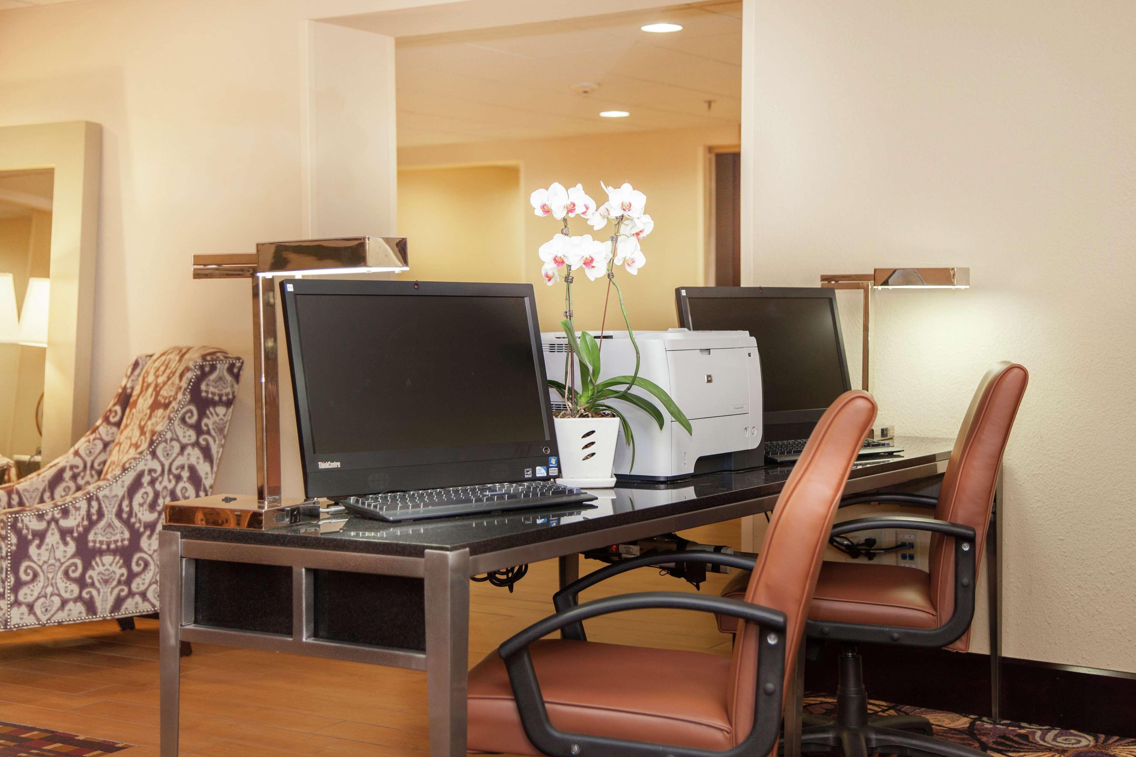 Hampton Inn I-10 & College Drive Батън Руж Екстериор снимка