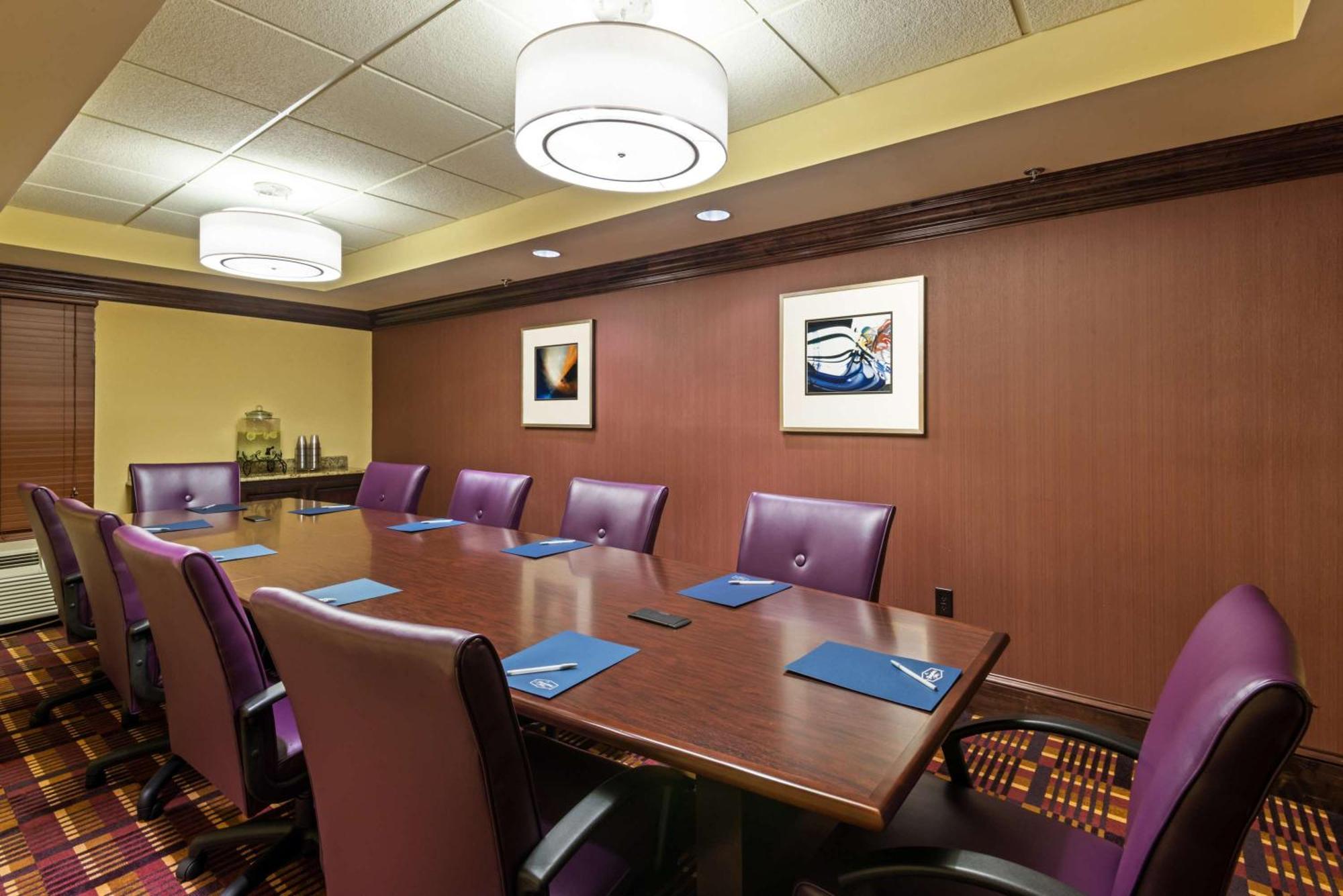 Hampton Inn I-10 & College Drive Батън Руж Екстериор снимка