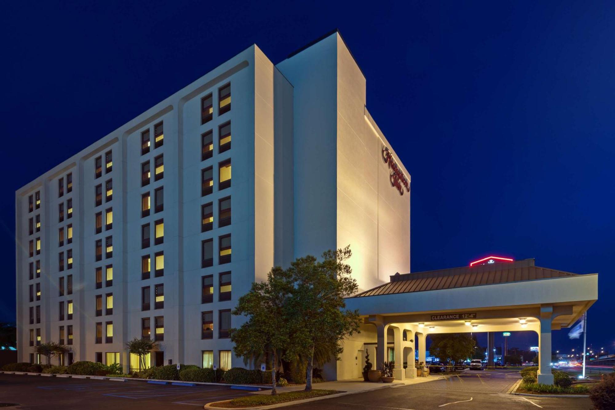 Hampton Inn I-10 & College Drive Батън Руж Екстериор снимка