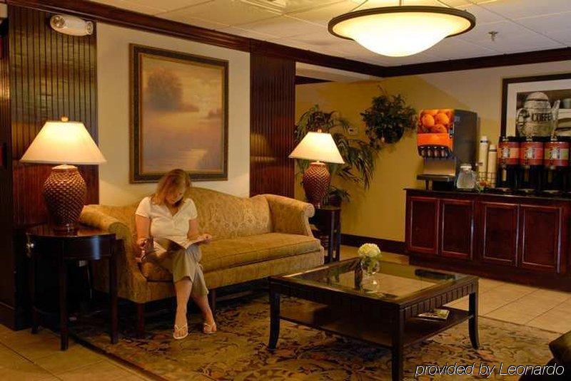 Hampton Inn I-10 & College Drive Батън Руж Интериор снимка